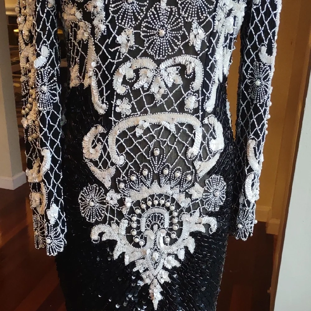 Vintage Black And White Beaded Dress. - Picture 6 of 12